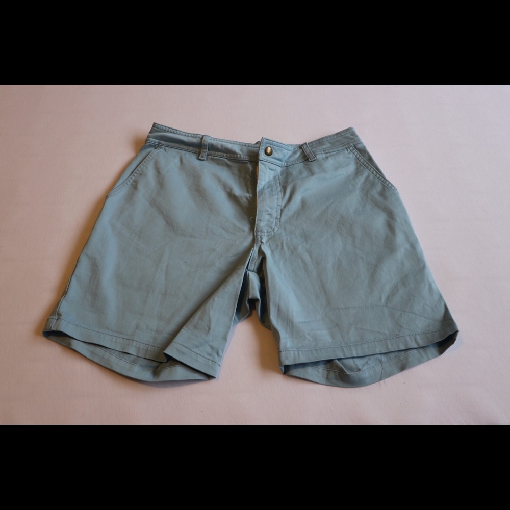 Slater short